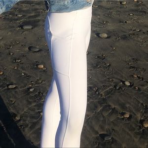 White Lululemon pants